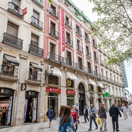 Petit Palace Puerta Del Sol Мадрид Экстерьер фото